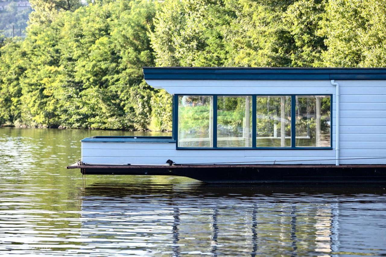 Houseboat - Place In Hotel na wodzie